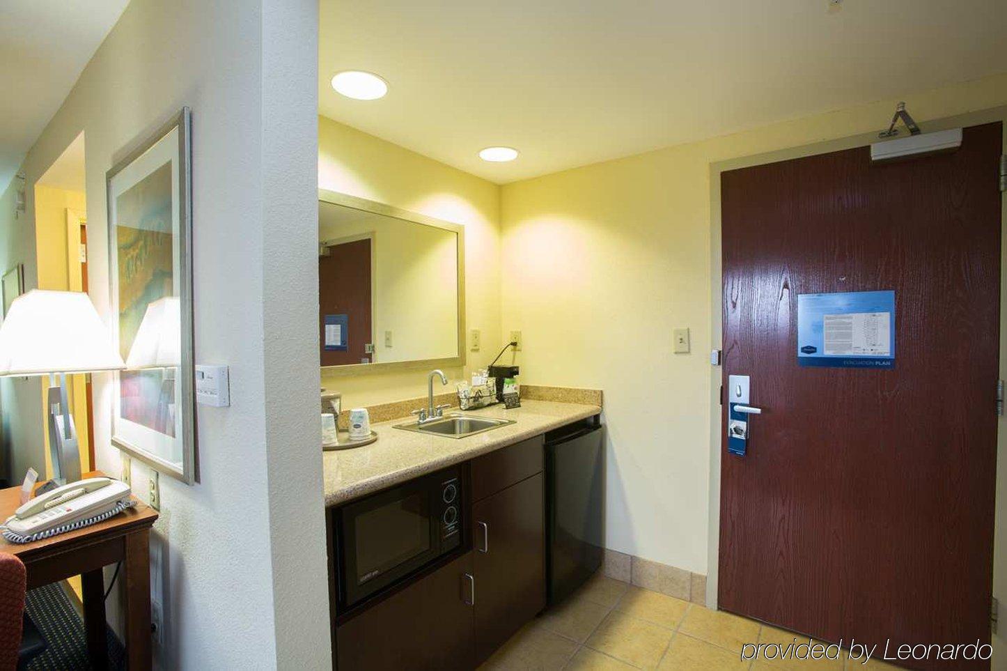 Hampton & Savannah - I-95 South - Gateway 3* Georgetown